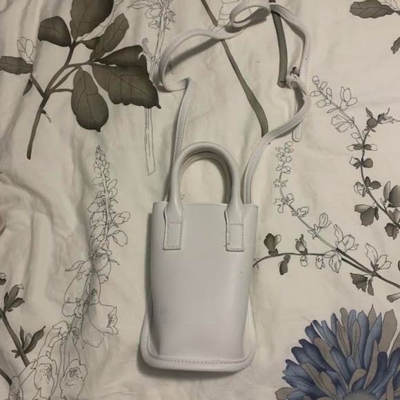 White Purse - Picture 3 of 6